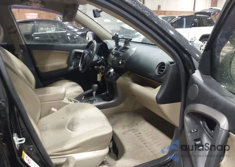 2009 Toyota Rav4 z USA, uszkodzony, nr VIN JTMBF33V39D007997